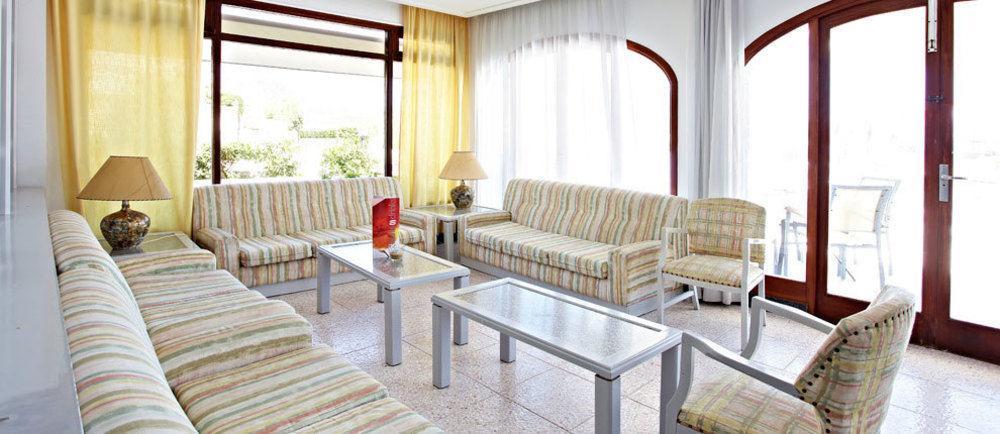 Mar Azul Pur Estil Hotel & Spa (Adults Only) カラ・ラトハダ エクステリア 写真