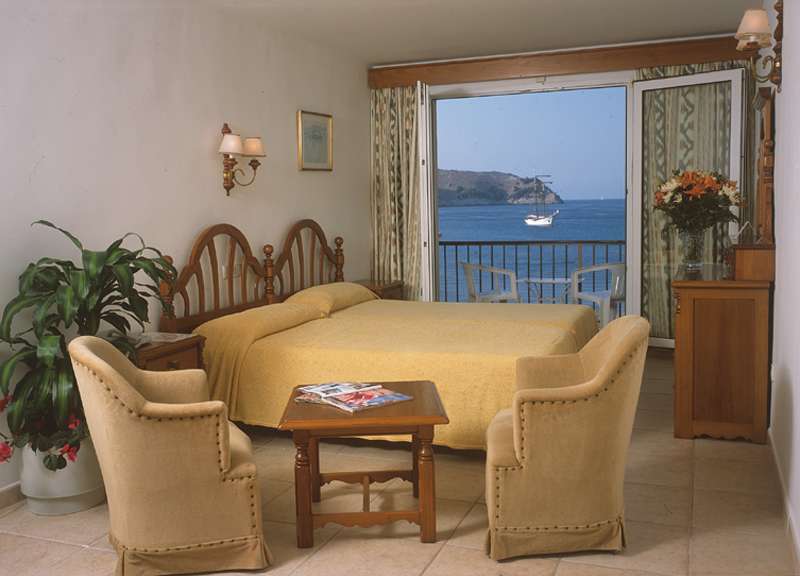 Mar Azul Pur Estil Hotel & Spa (Adults Only) カラ・ラトハダ エクステリア 写真